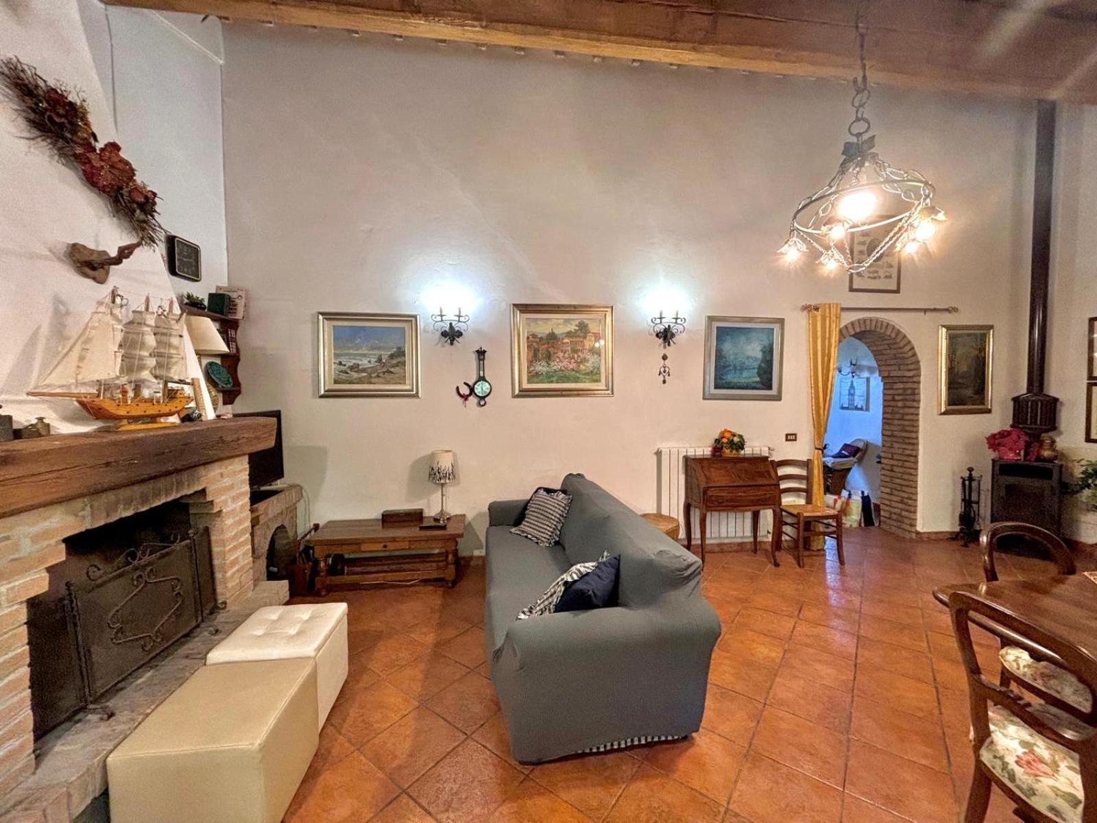 Casa Valbella Villa Nibbiaia Eksteriør billede
